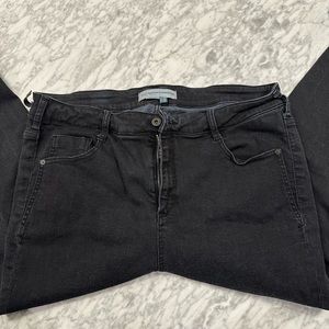 Black pilcro skinny jeans